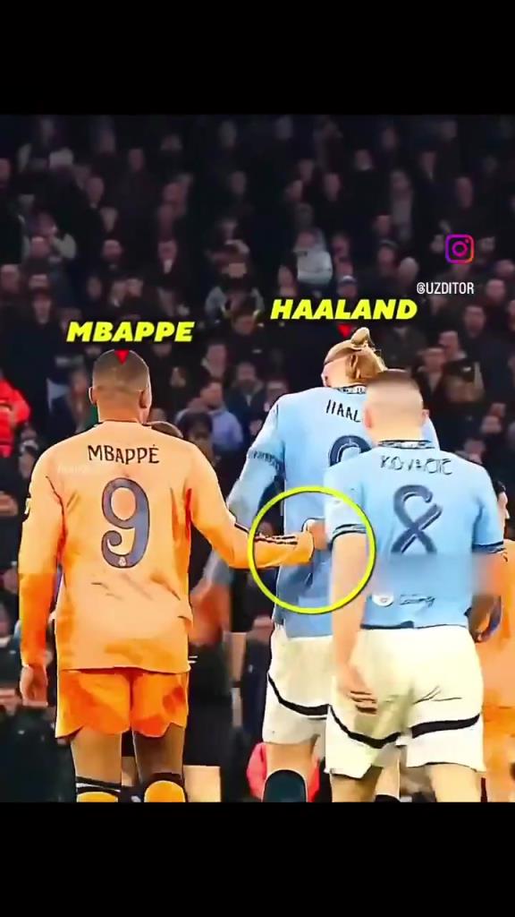 世界杯的焦点之战！名场面：姆巴佩和哈兰德惺惺相惜的时刻！