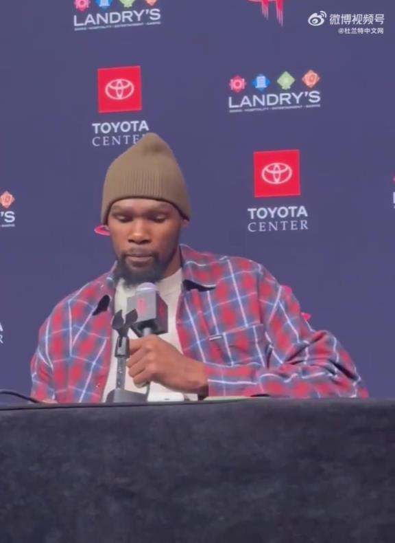 杜兰特：狄龙的巅峰期才刚开始，他能给一支年轻球队带来正面影响