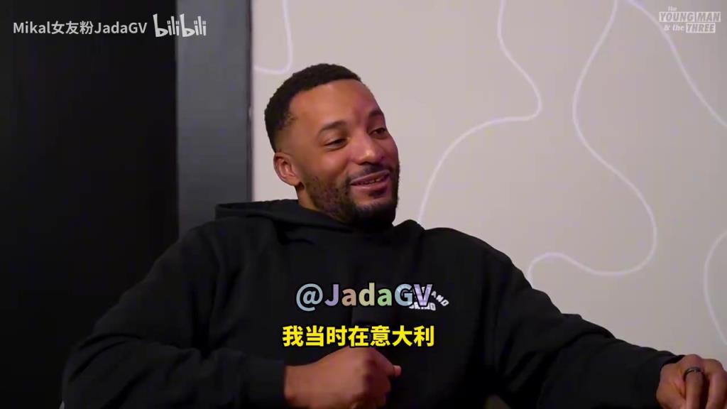 鲍威尔：快船说想留下我，结果度假时把我交易了，没给我谈的机会