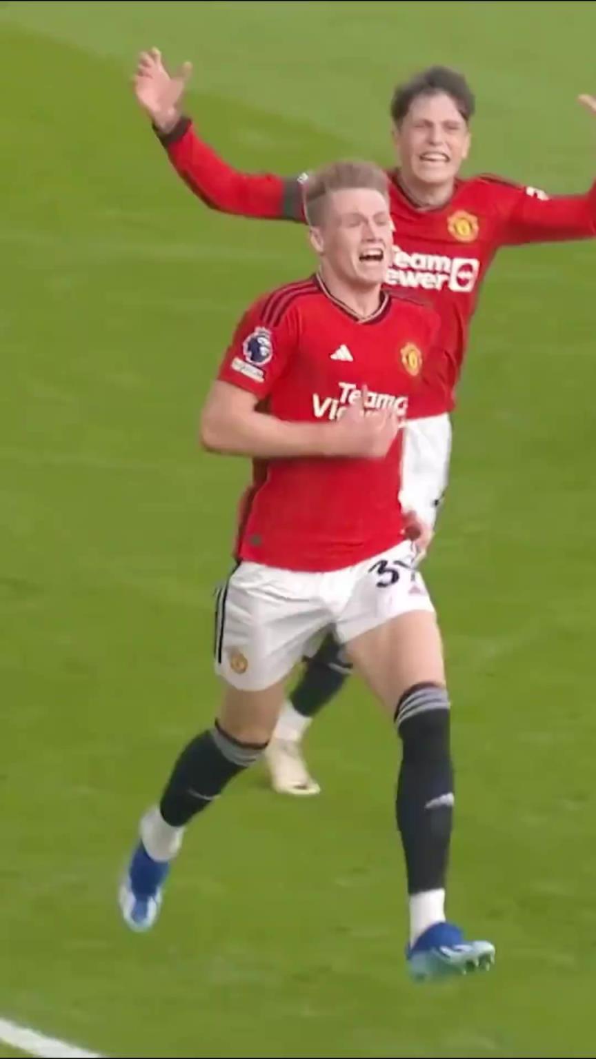 重温小麦补时连进两球的绝杀，卡灵顿的孩子不会辜负梦剧场