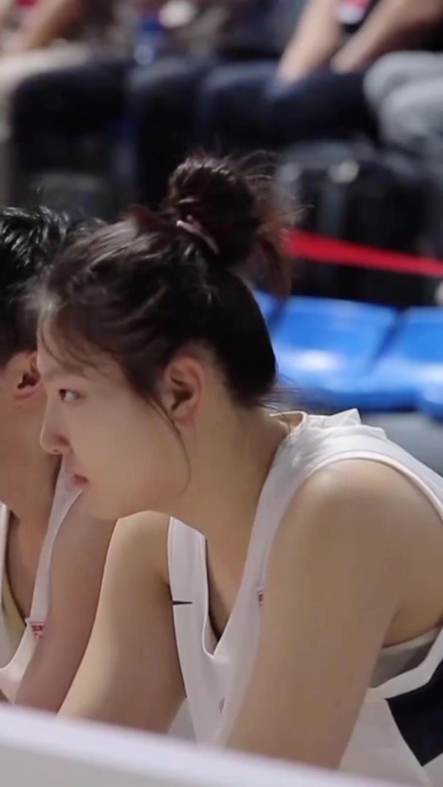 李月汝独家专访：致妹妹的成长寄语！