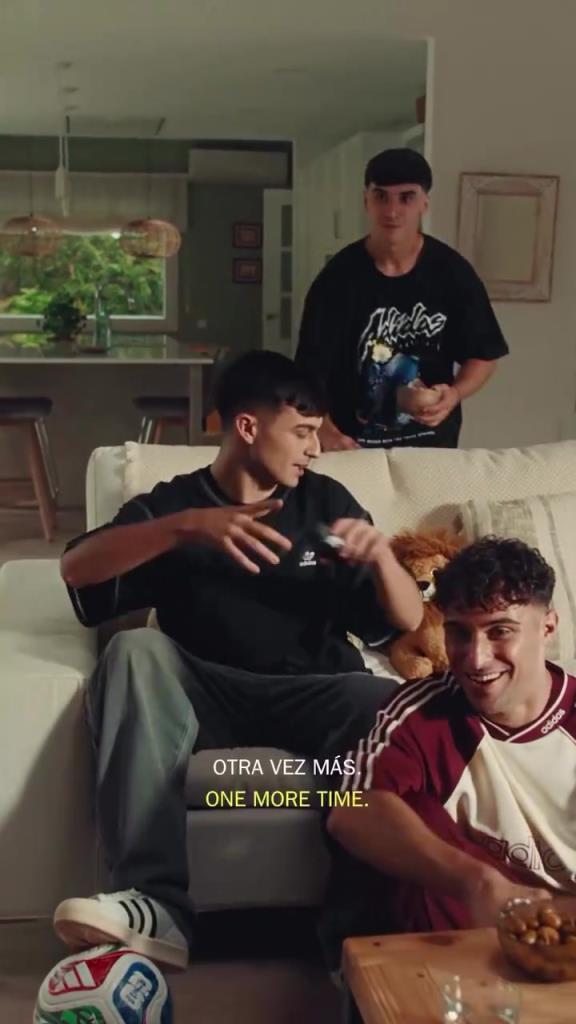 演技怎么样？佩德里的阿迪达斯广告！经典的庆祝动作！