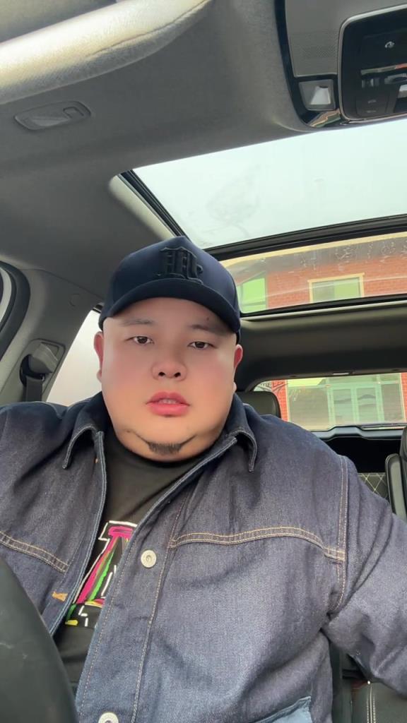 博主：前国脚戴琳欠钱不还竟然还有人为他说话，这些人咋回事