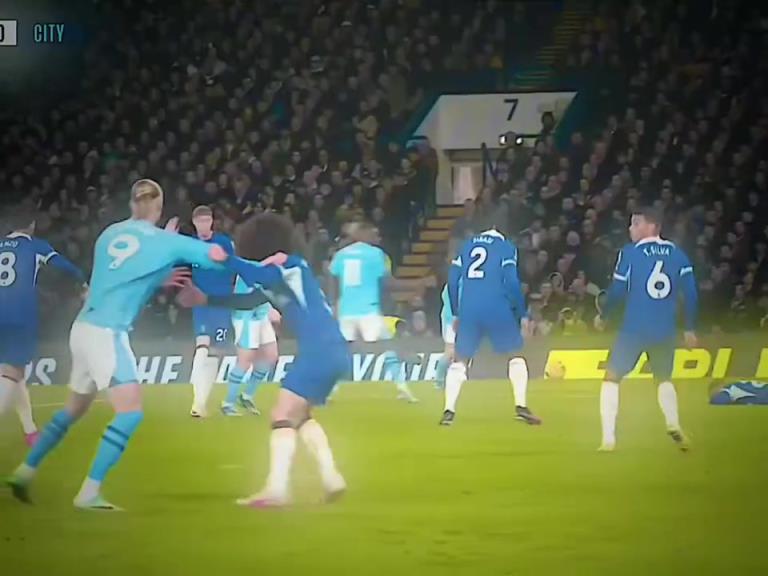 极致的对攻大战！提到4比4的比分，最先想到这场双蓝会！