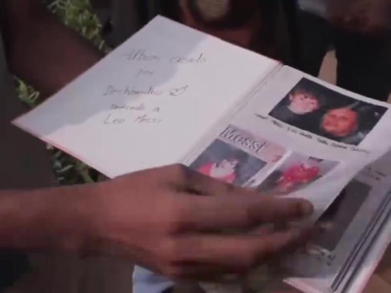 时间线完美！印度球迷展示记录梅西职业生涯的相册！