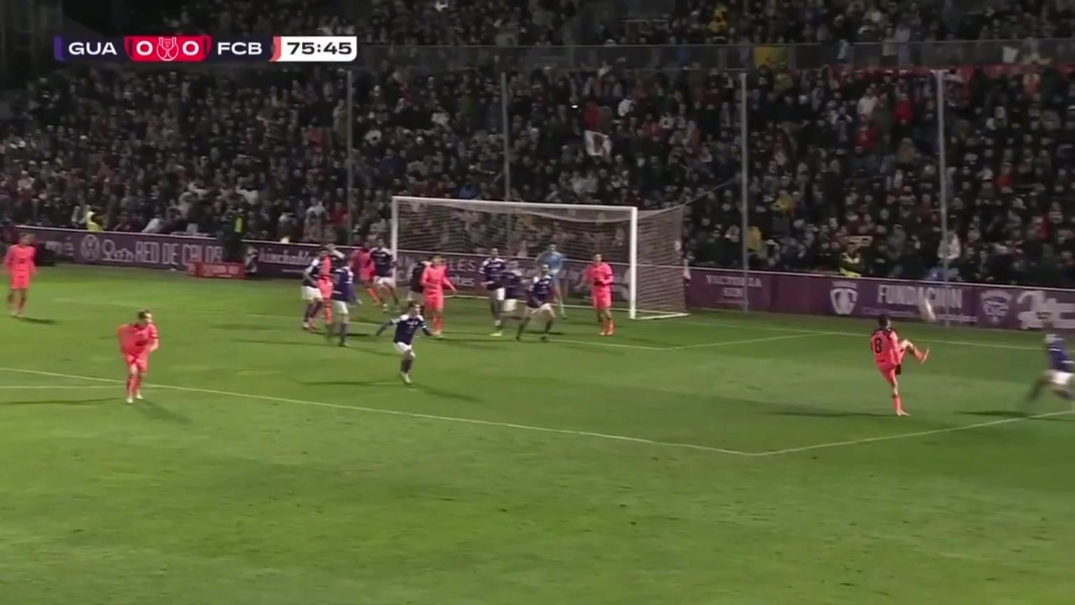 巴萨第76分钟破僵！德容传后点，克里斯滕森头球破门