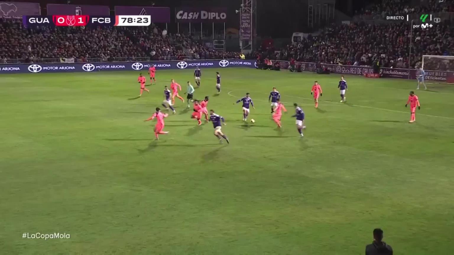 复出就有好状态！瓜达拉哈拉精彩远射，特尔施特根神勇化解！