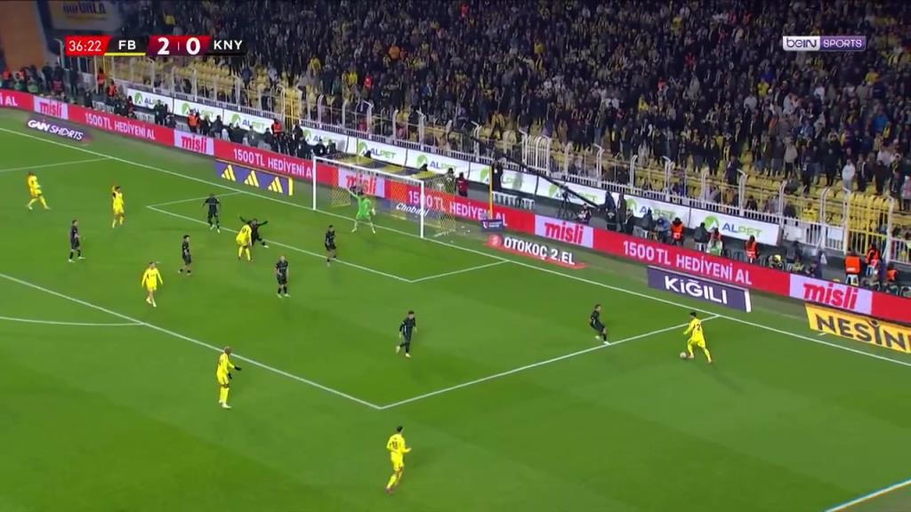 塔利斯卡左脚世界波，真是又漂亮又稳