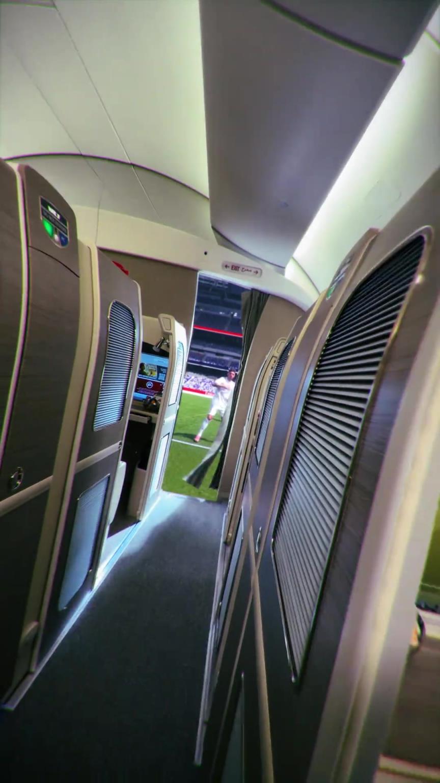 球员视角：在皇马当前锋什么体验？