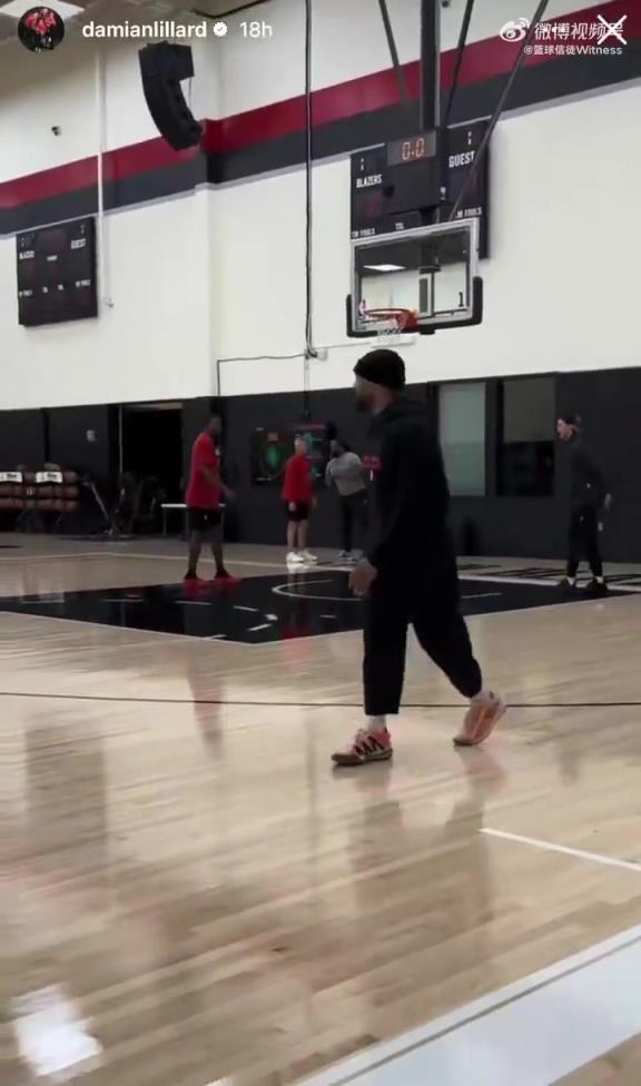 利拉德近期的训练视频，状态看起来不错！