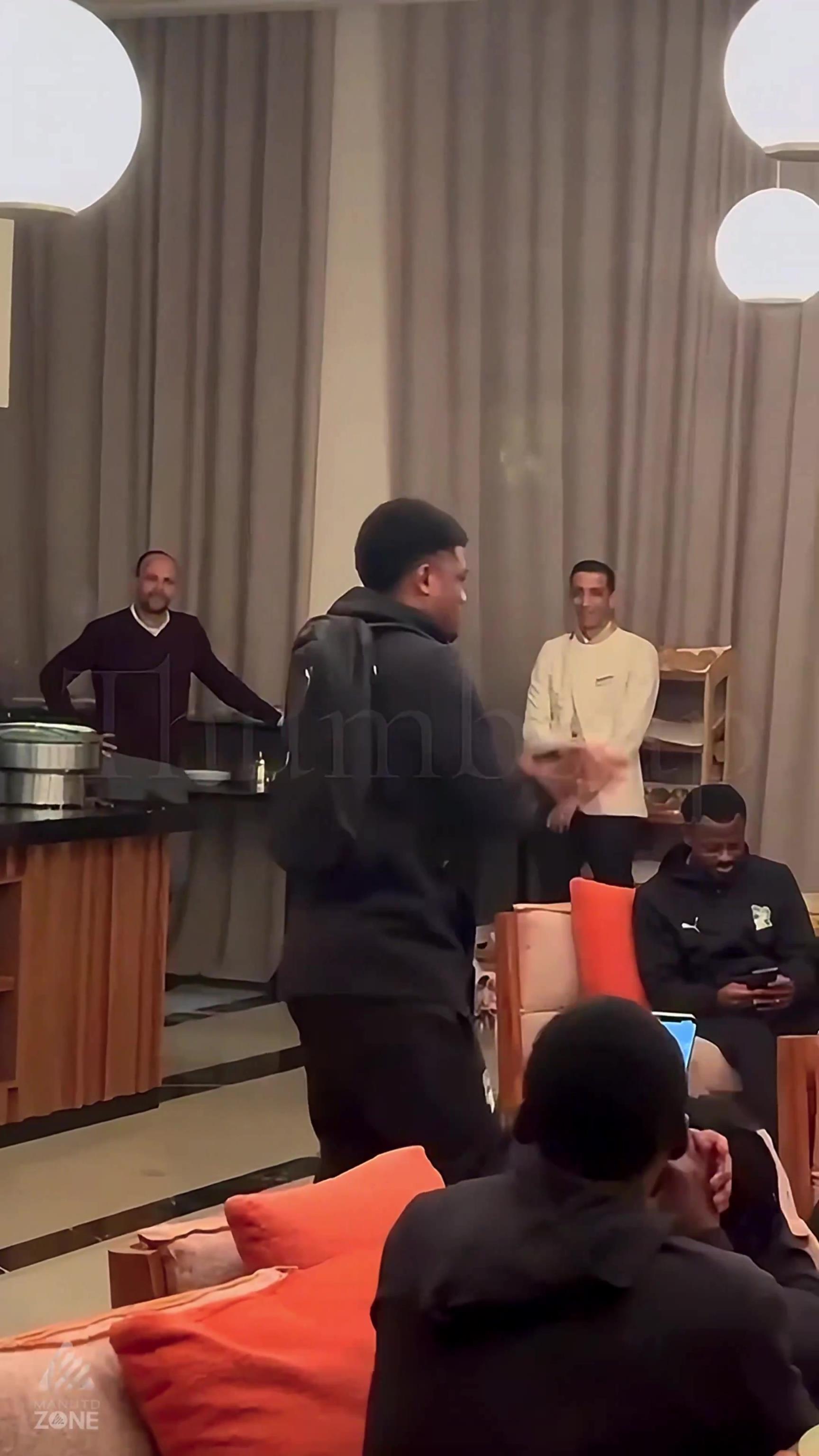 未来领袖！阿马德这个年纪就有影响力啦，这小子是真放得开