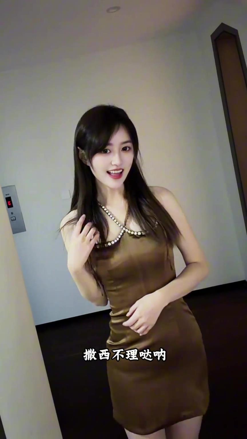 小七晒搞笑视频：休息两天，敢不敢跟我回天津？