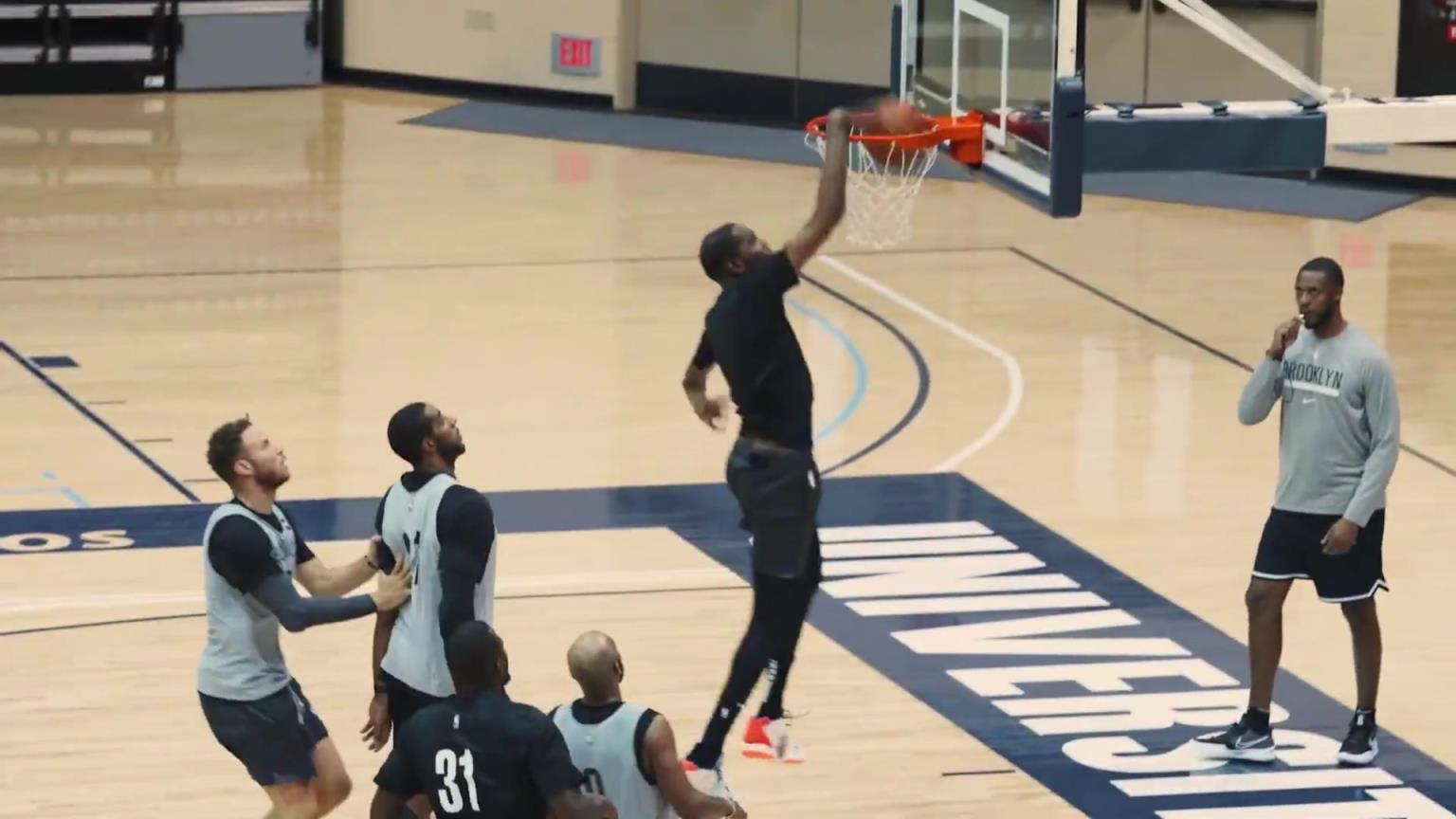 队内训练都充满观赏性！当年篮网三巨头的队内对抗赛！