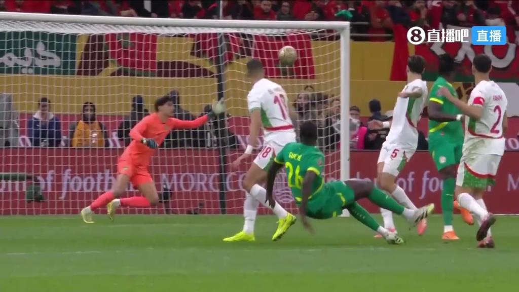 神了！塞内加尔加时进球，马内断球反击盖耶爆射世界波破门！