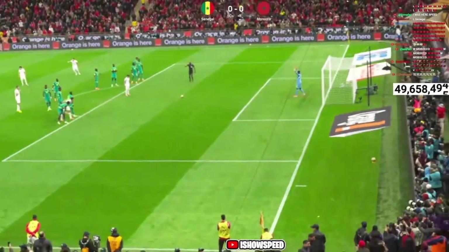 迪亚斯罚丢点球错失绝杀！看台甲亢哥惊呆了