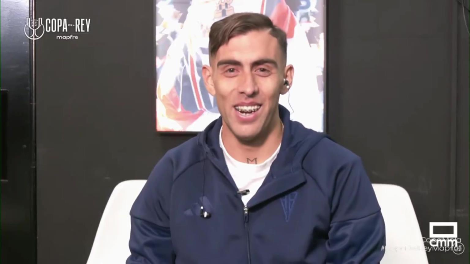 先踢皇马再踢巴萨！阿尔瓦塞特球员采访时都憋不住笑了