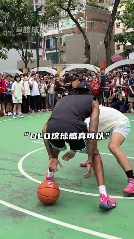 近距离看拉塞尔运球，让你知道普通人和NBA球星差距有多大