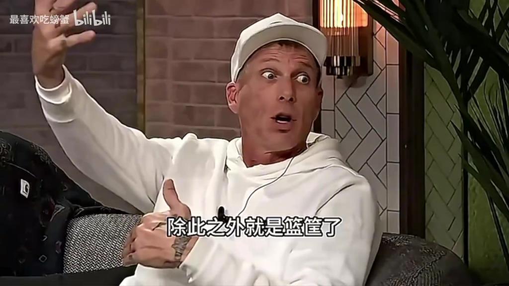 白巧克力：乔丹当年只用面对一个防守者，而詹姆斯要面对各种协防