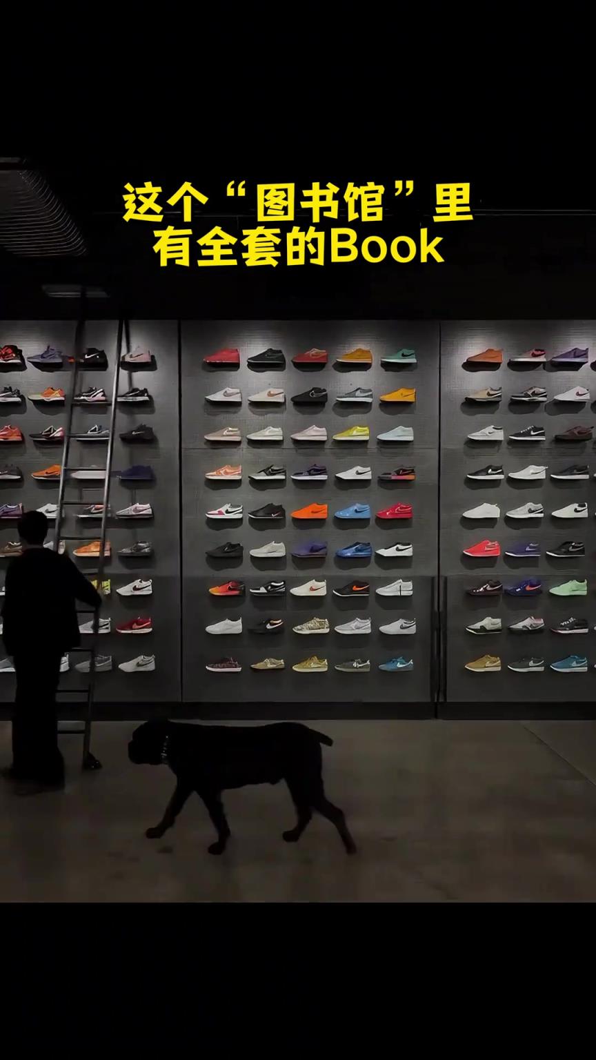 妥妥的球鞋博物馆啊今天一起看看布克家里收藏了什么鞋？