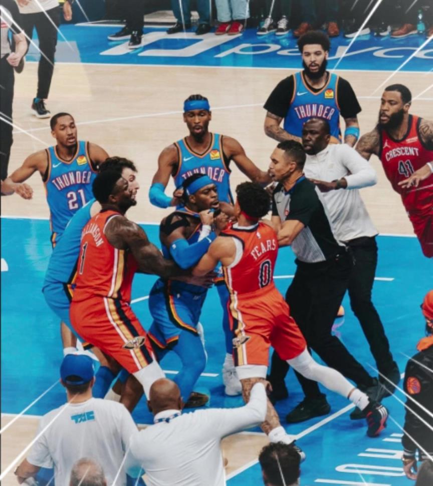 今日多特与鹈鹕新秀费尔斯爆发激烈冲突，一旁的SGA都看呆了