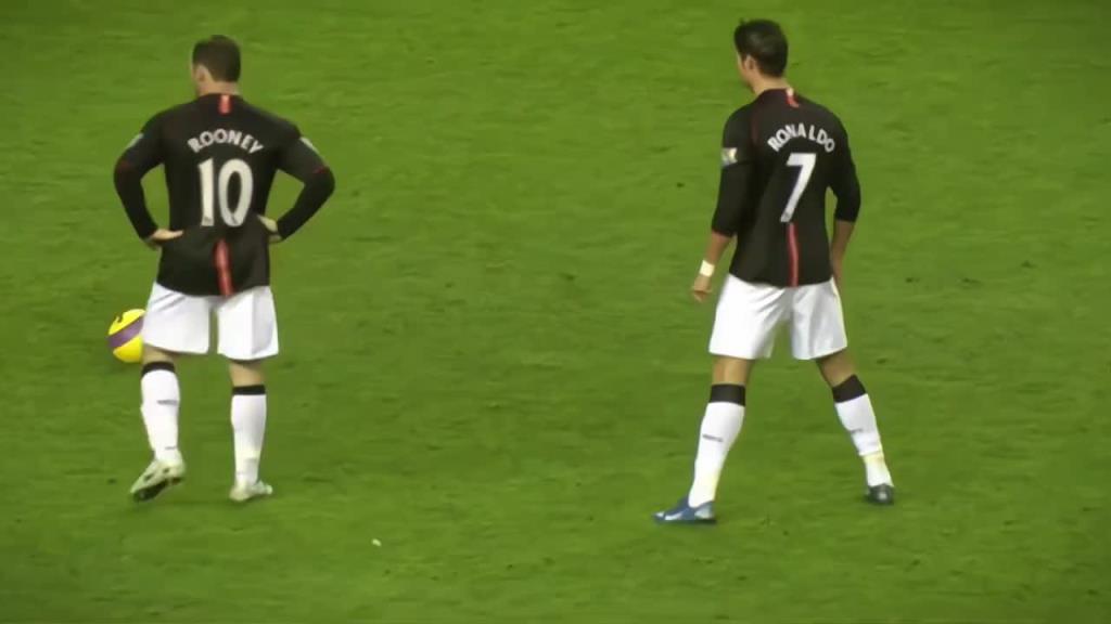 那时真的太恐怖了！你可曾见过08年在曼联进化为完全体的C罗？