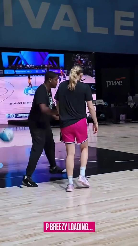 佩奇布克斯 每个动作都是用汗水换来的