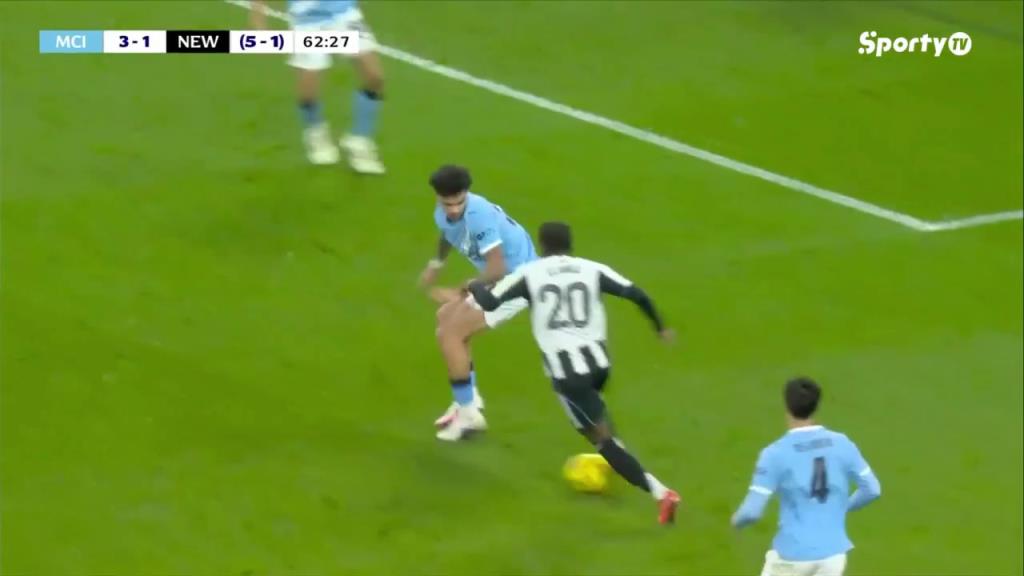 纽卡扳回一城！伊兰加个人能力突破禁区劲射破门！