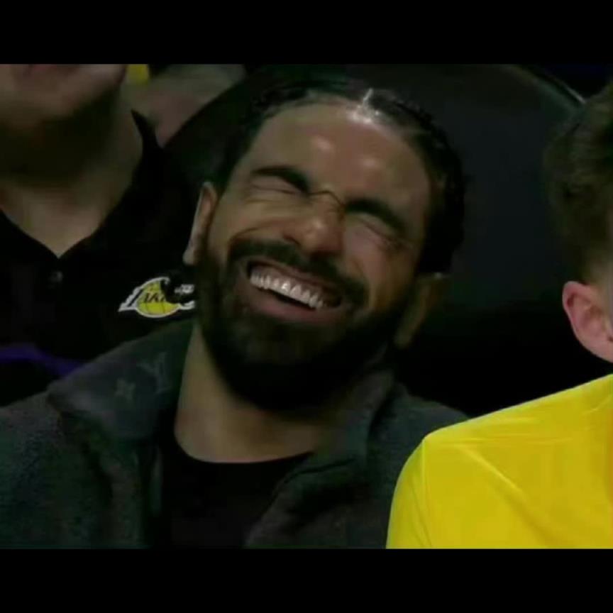 触目惊心！外网湖人媒体细数文森特两年来灾难表现：多次挂零， 查无此人~