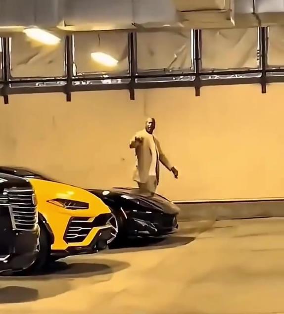 如果迈克尔·乔丹突然出现你会有什么反应？