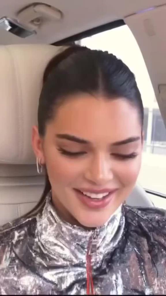 是布克嘛?肯豆承认自己曾注册小号关注前男友动态