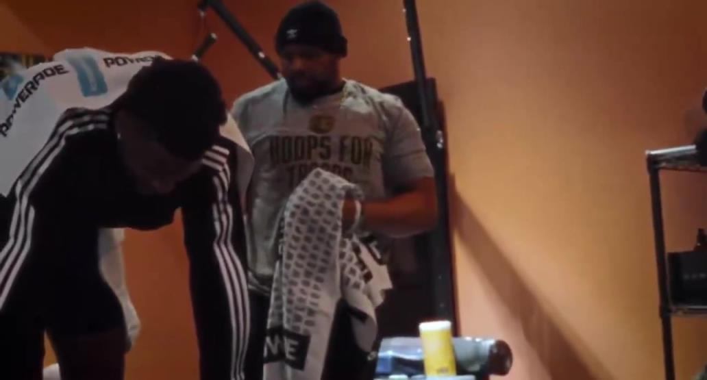 效仿乔丹？华子：如果在30岁之前拿到总冠军，就会去尝试橄榄球