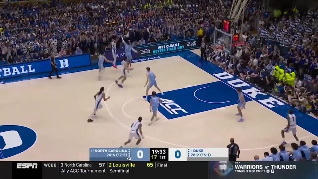 太强了！布泽尔vs北卡贡献25分15篮板5助全面数据