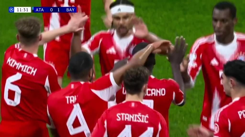 拜仁战术角球进攻！格纳布里助攻斯坦尼西奇抢点破门！