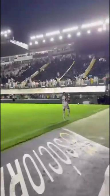 能否顺利入选国家队？门后视角看内马尔此前比赛精彩的挑射！