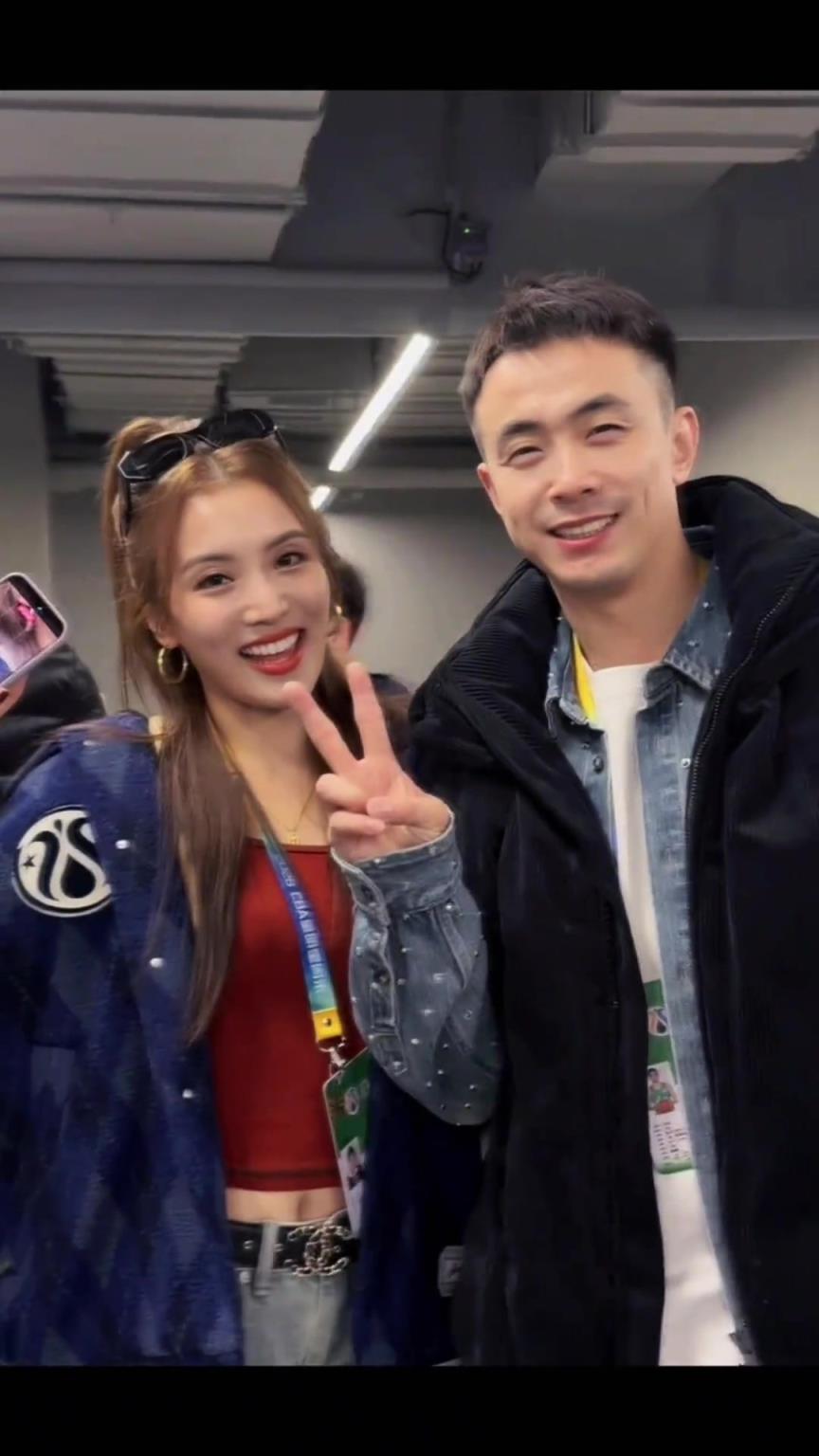 嫂子真漂亮 赵继伟的幸福让人嫉妒