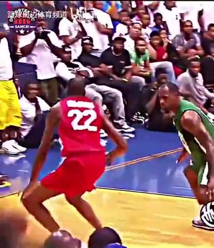 大小王同场竞技！当年野球场詹姆斯KD的对飚！