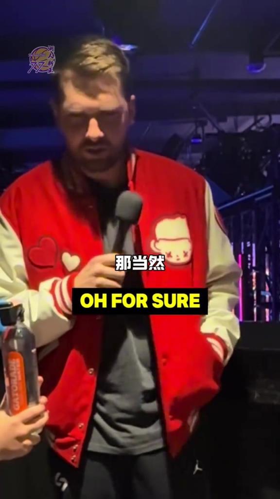 77被问能单挑约基奇吗？东子：简简单单。