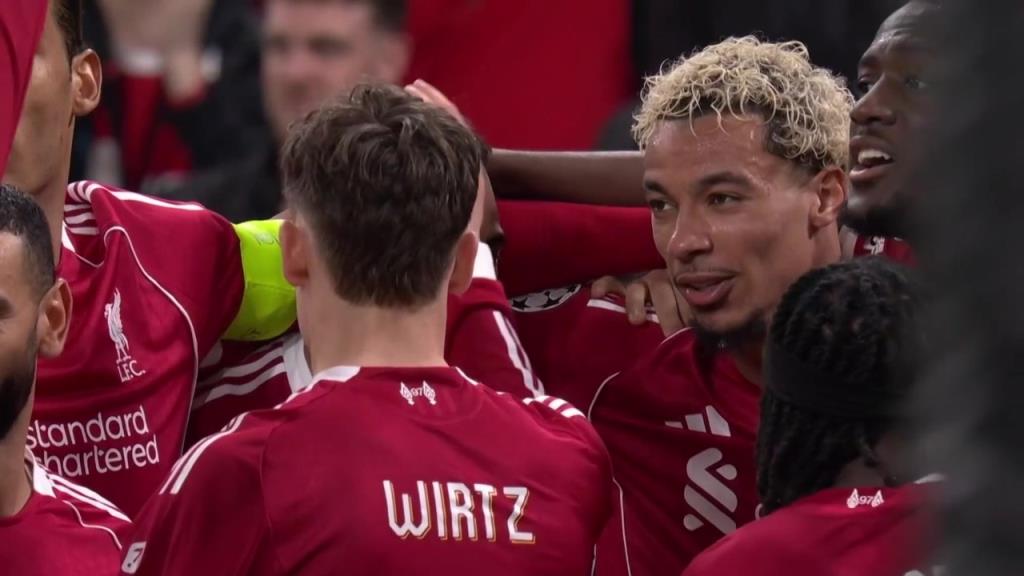 炸裂攻势！利物浦两分钟连入两球！赫拉芬贝赫补射破门！