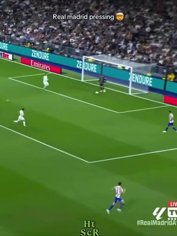 这谁顶得住啊！带你感受昨天皇马踢马竞的恐怖逼抢