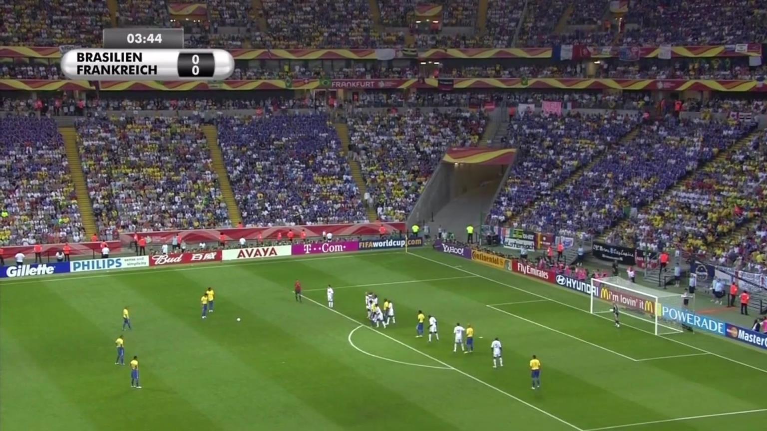 06年世界杯法国大战巴西 齐达内助攻亨利破门 桑巴四重奏状态低迷