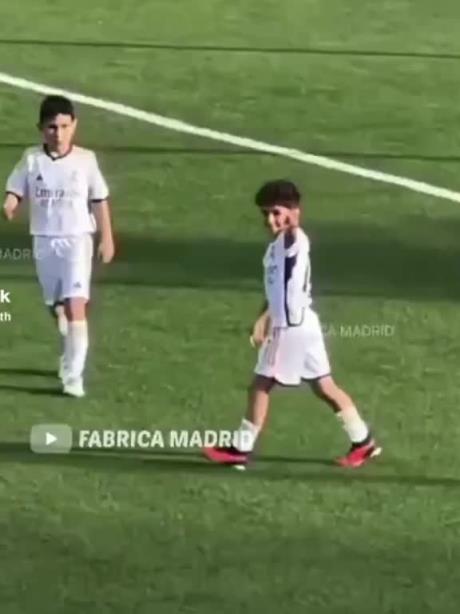 皇马11岁神童大卫·桑切斯，被球迷称为皇马自己的梅西