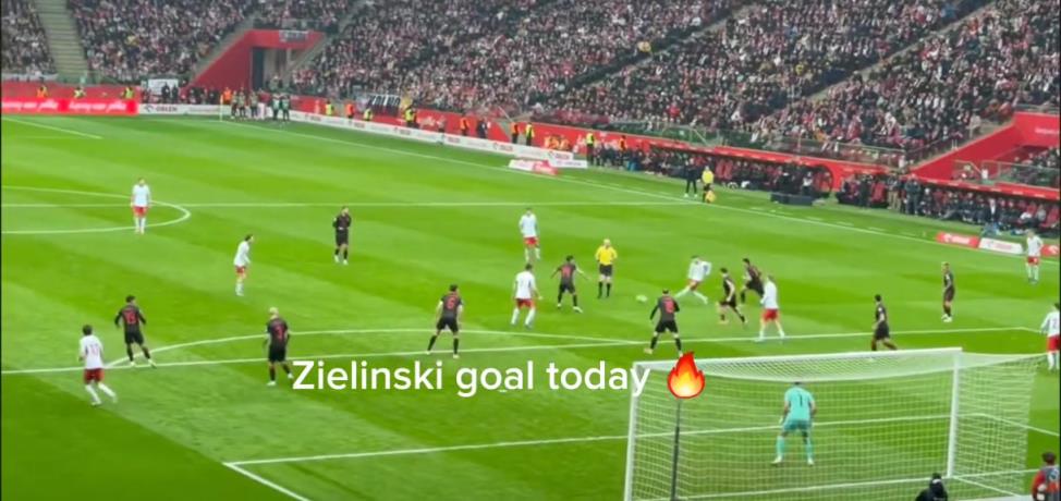 国米重炮手！实拍：泽林斯基飞火流星直窜死角率波兰继续前进