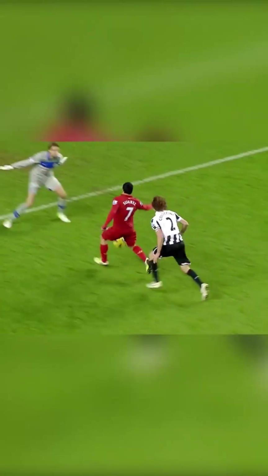 人球合一！苏亚雷斯单刀极致控球破门！怀疑脚上粘了502！