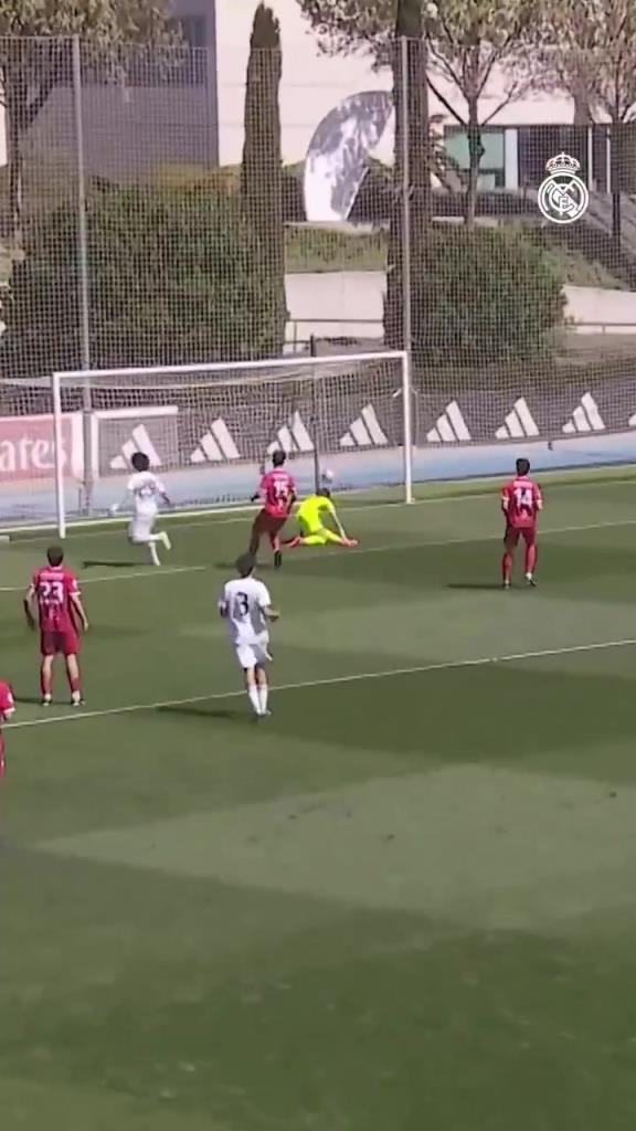 16岁巨大潜力！马塞洛儿子阿尔维斯35分钟帽子戏法！