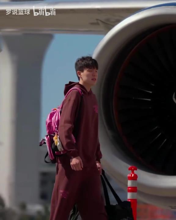 赛程密！杨瀚森随开拓者客战快船，后天要背靠背打混音季后赛？