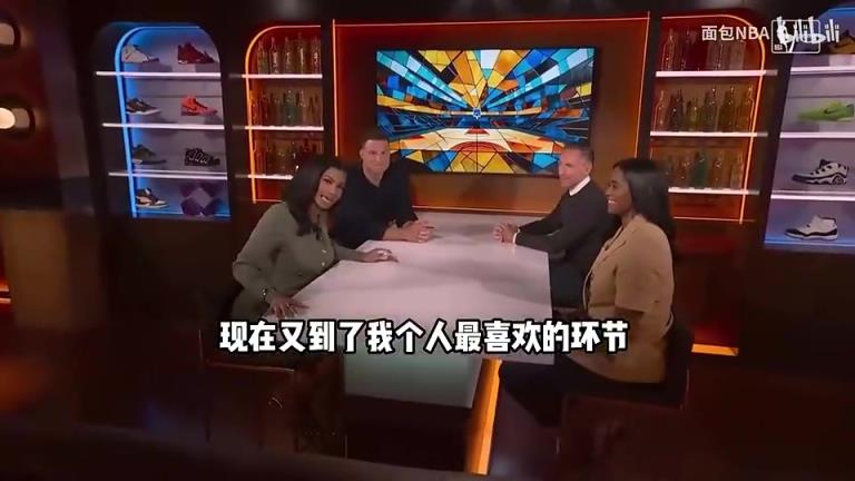 小打小闹！格里芬回忆火箭快船更衣室大战：其实啥事都没有！