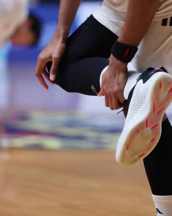 酷似撒旦先生的男人！塞巴斯蒂安·塞兹B联赛顶尖外援之一！