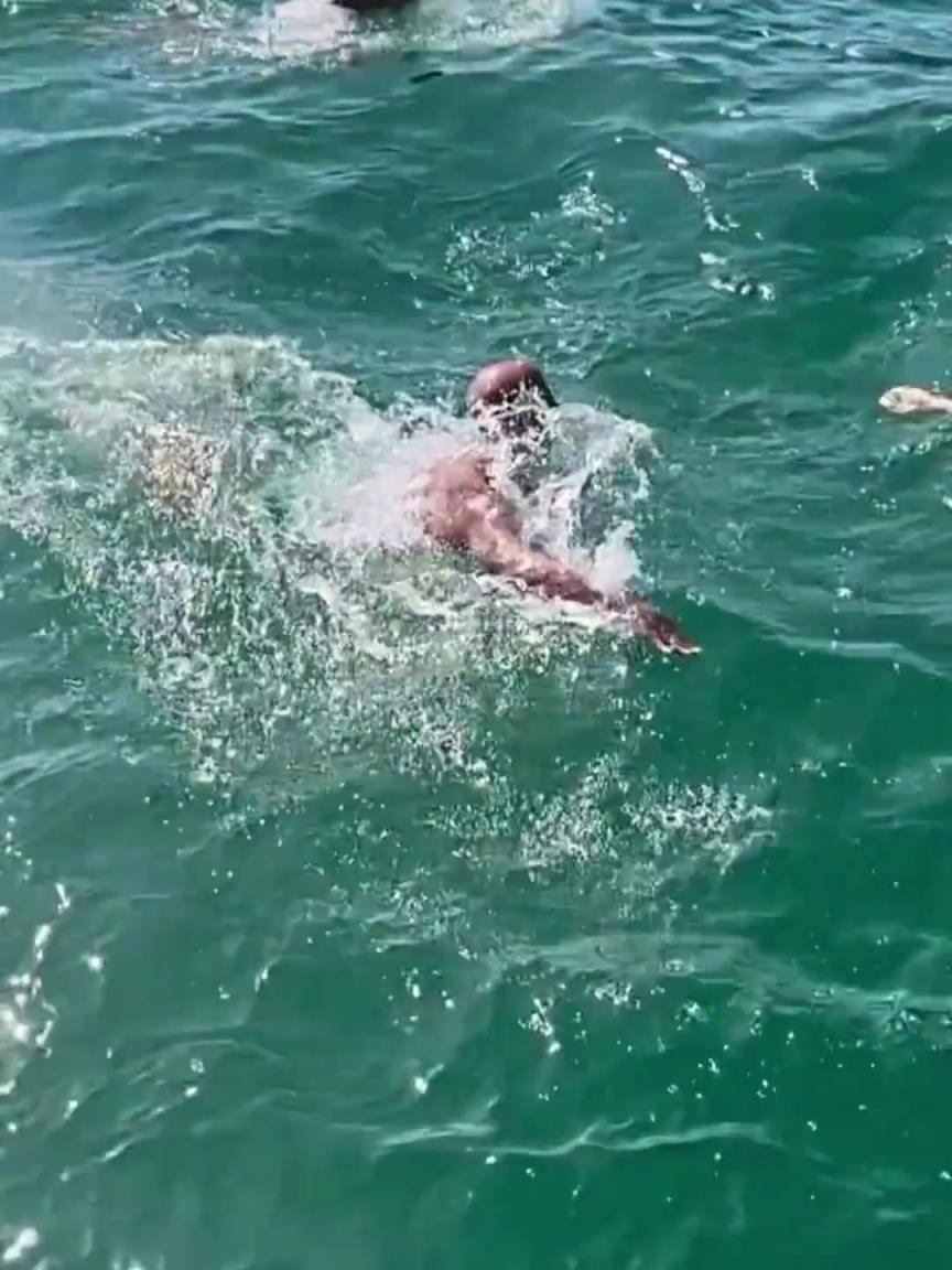 享受自由！ 保罗退休生活太潇洒了