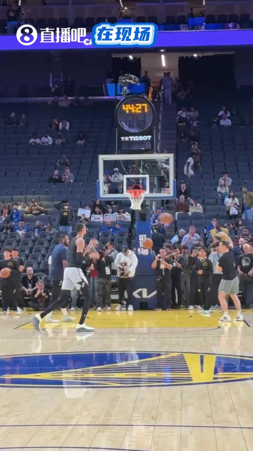 这么高手感还如此丝滑！文班赛前投篮热身连续中投命中