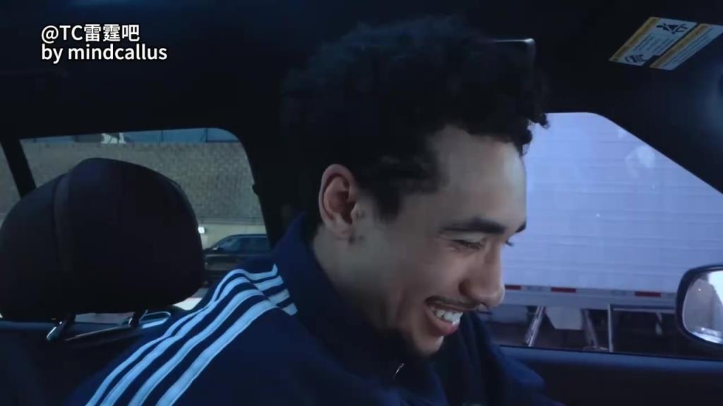 简单直接！龙卷风来袭麦凯恩想躲到卡森家，卡森：寒舍难容神人！